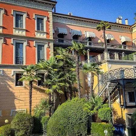 - Panoramic & Private Parking * Cernobbio